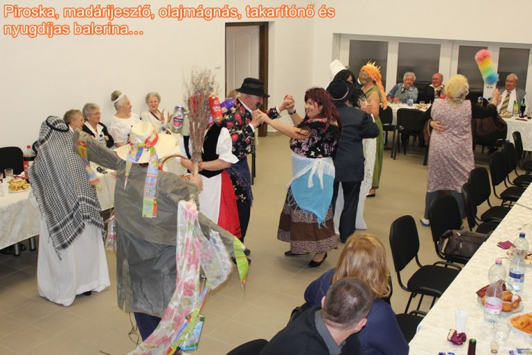 A nyugdíjasok farsangja