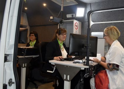 Kormányablak busz